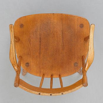 HANS J WEGNER, a "Windsor" chair for Mikael Lauersen, Denmark, 1940's.