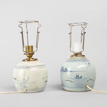 Two similar porcelain table lamps/ginger jars, China, Qing dynasty, 19th century.