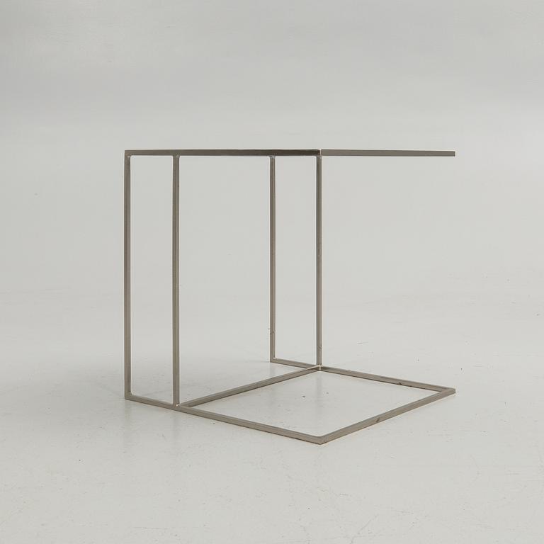 Rodolfo Dordoni, Sidobord, Minotti, ”Leger”, Italien, 1990-tal.