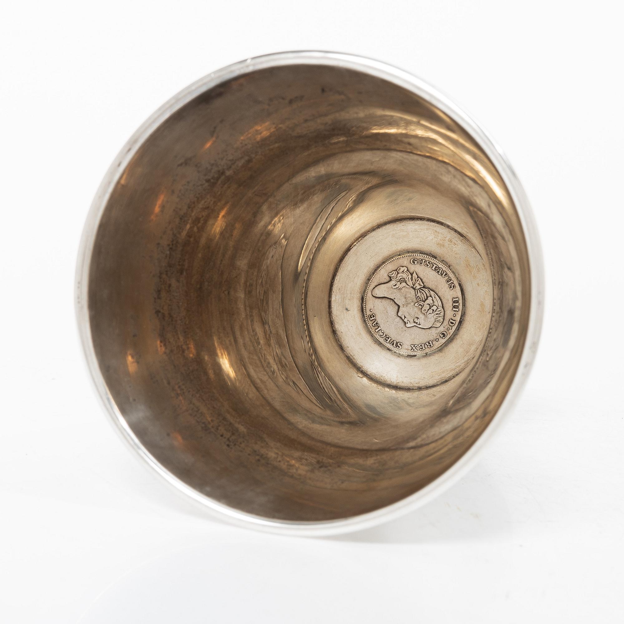 C.G. Hallberg, A Swedish silver Rococo-style beaker, Stockholm 1912.