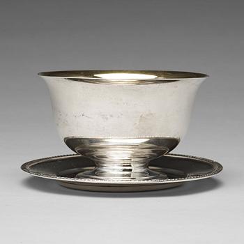 269. A Swedish 19th century parcel-gilt silver sauce bowl, mark of Johan Petter Grönvall, Stockholm 1824.