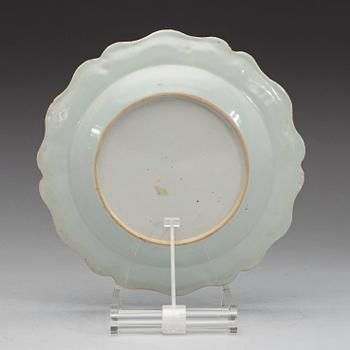 A blue and white armorial dish, Qing dynasty, Qianlong (1723-35).