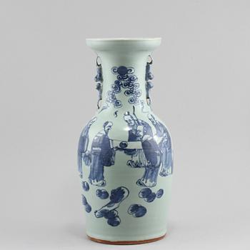 GOLVVAS, porslin, Kina, omkring sekelskiftet 1800/1900.