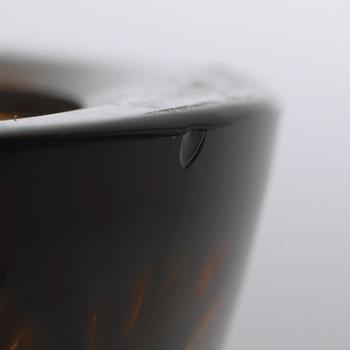 An Eva Englund 'Graal' glass vase, Orrefors 1987.