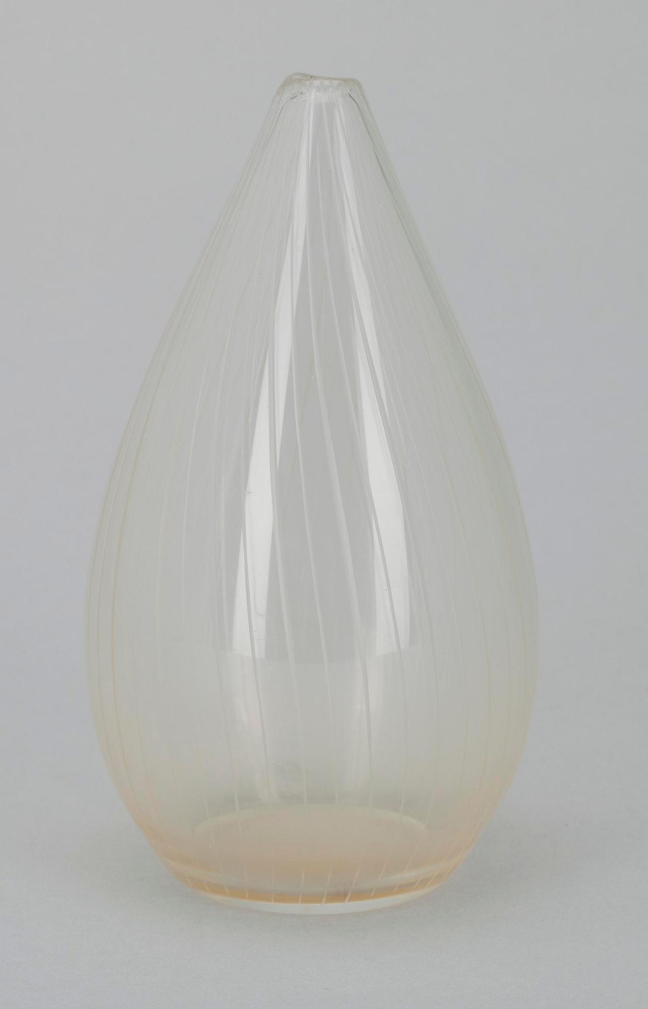 VAS, glas, sign. Tapio Wirkkala, Iittala.