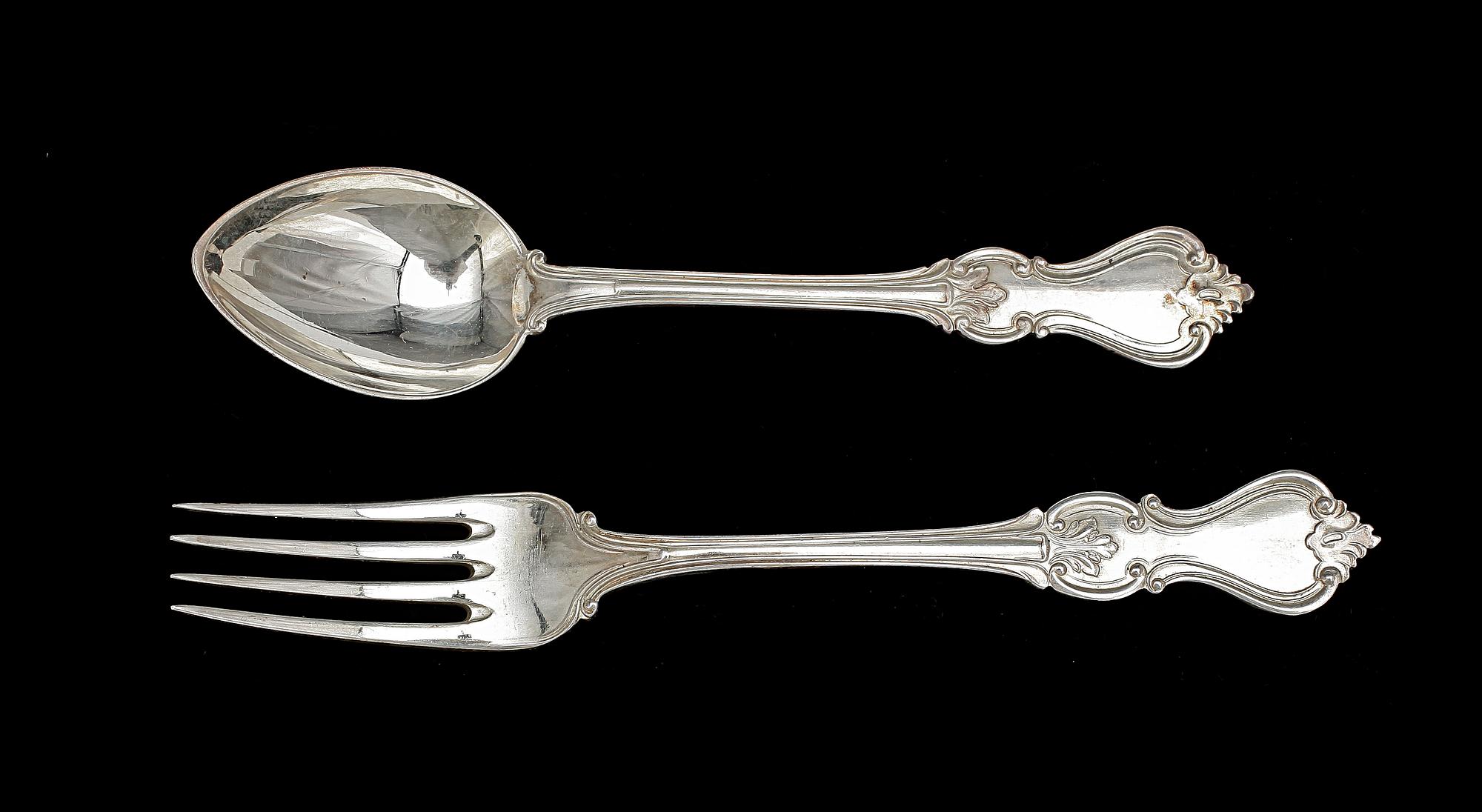 BESTICK, 18 delar, "Olga", CGH, Stockholm, bla 1949. Tot vikt ca 409g.