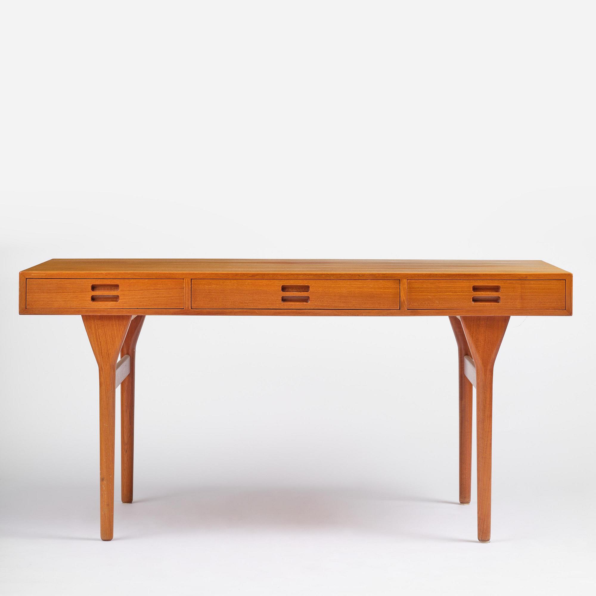 Nanna Ditzel, a teak desk model "93-4", Søren Willadsens Møbelfabrik, Denmark, 1950s.