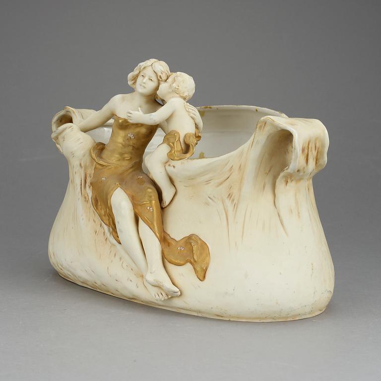SKÅL, porslin, Royal Dux. 1900-tal.