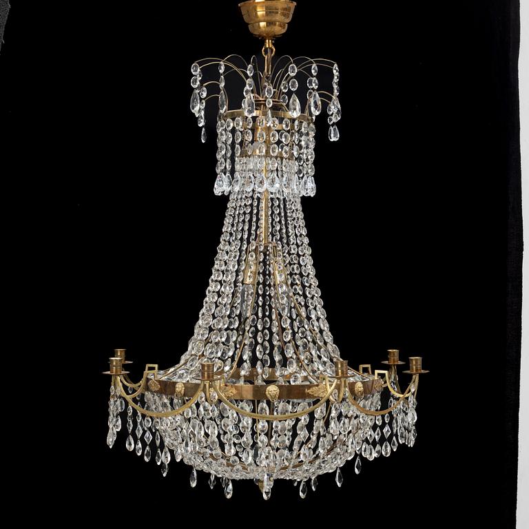 A late Gustavian chandelier, ealry 20th century.