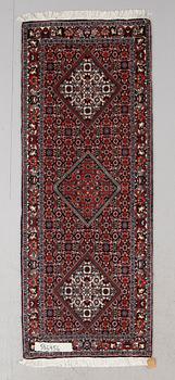 MATTA, Bidjar, 196 x 75 cm.