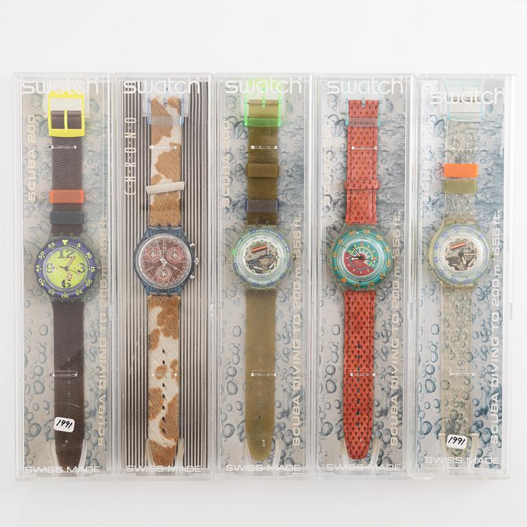 Parti med 18 Swatch-klockor från omkring 1990, "No Reserve".