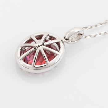 Tourmaline and brilliant cut diamond necklace.