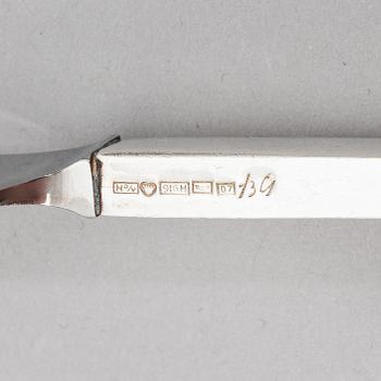 Bertel Gardberg, A 60-piece set of "Birgitta" silver cutlery, marked BG, Hopeatehdas oy, Helsinki 1956-1961.