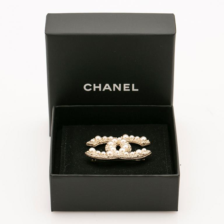 Chanel, brosch.