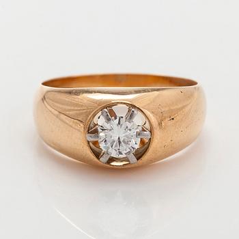 Ring, brilliant cut diamond 0,40 ct, 18K gold, Westerback 1973.