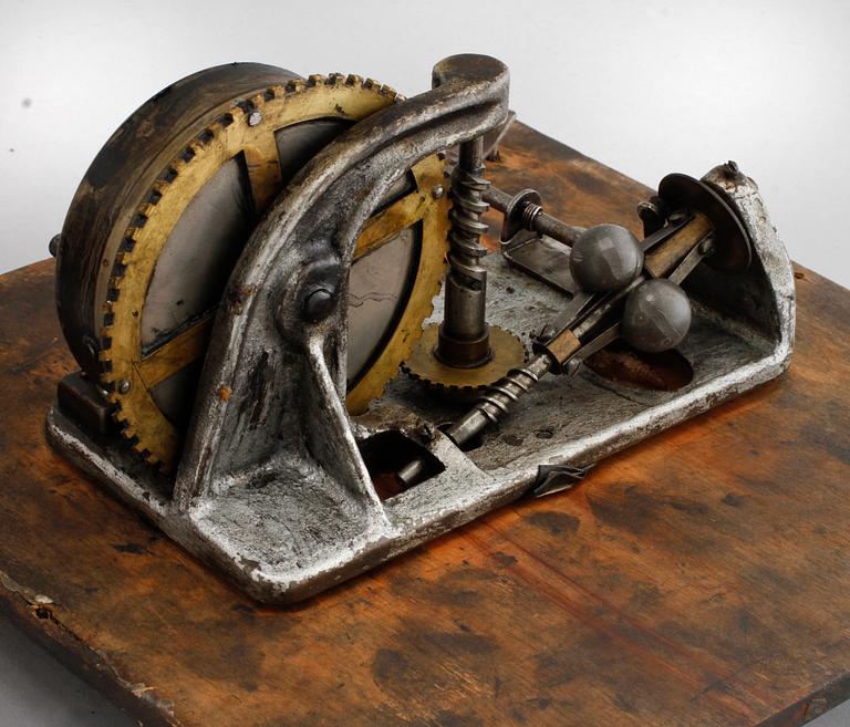 TRATTGRAMMOFON, sent 1800-tal.