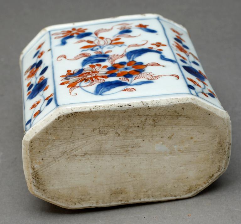 TEDOSA, porslin, Qingdynastin Kangxi 1662-1722.