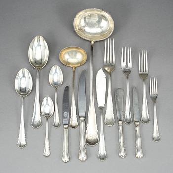 BESTICKSERVIS, 124 delar, silver, "Chippendale", bla K Andersson, Stockholm, 1928. Vikt ca 4403g.