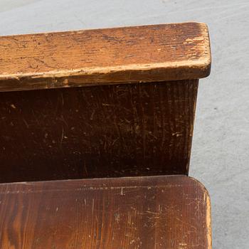 A 1930/40's easy chair.