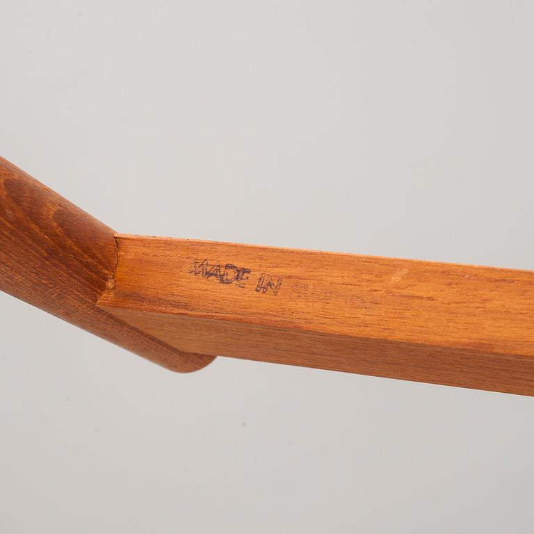 FRUKTBORD, teak, formgivet av Jens H Quistgaard. Märkt Made in Sweden, 1960-tal.