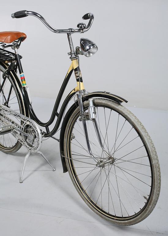 CYKEL, Crescent, 1900-tal.