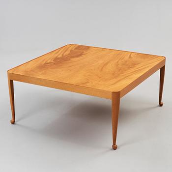 A Josef Frank mahogany sofa table, Svenskt Tenn, model 2073.