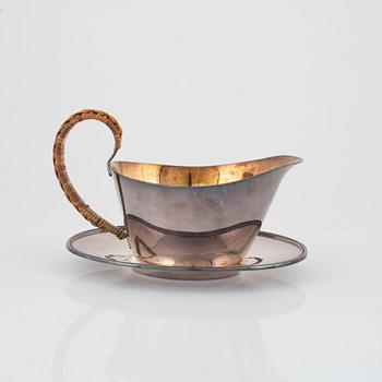 Ainar Axelsson, sauce boat with tray, sterling silver, GAB, Stockholm, 1952.