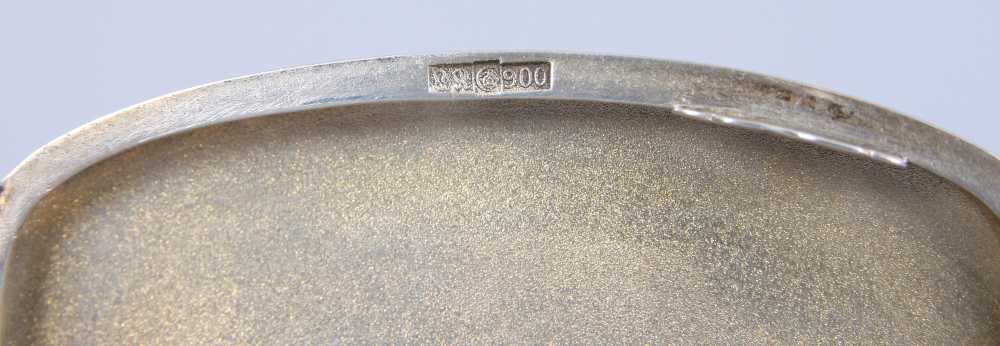 CIGARETTSKRIN, silver, utländska stämplar. 84 gram.