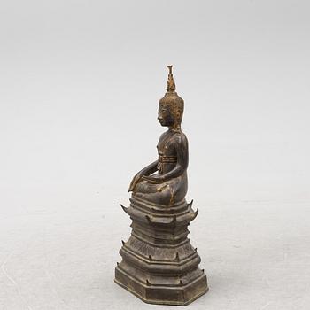 Buddha Shakyamuni, bronze, Laos, around the year 1900.