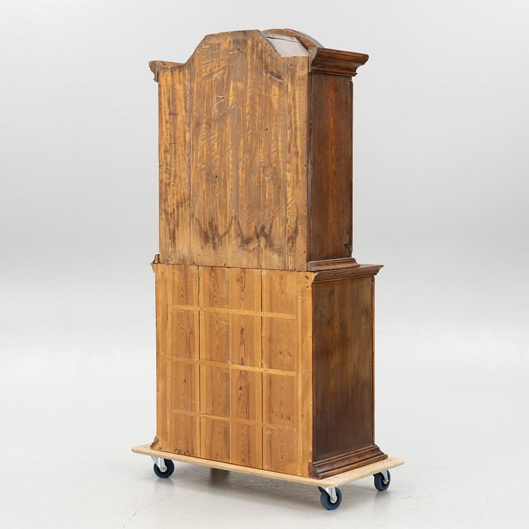 A cabinet, second half of the 18th century.