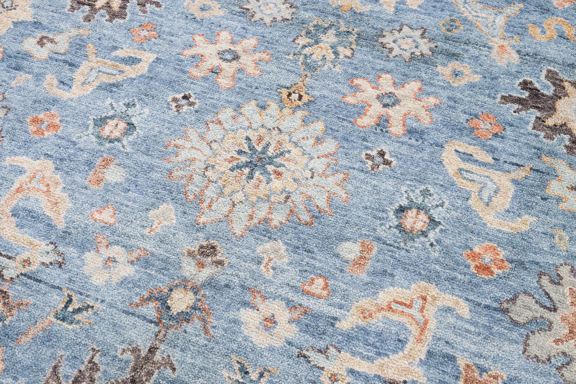 Carpet, Agra, approx. 362 x 264 cm.