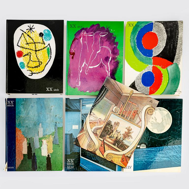 Books/Magazines 7 volumes "XXe Siécle" 1960s/70s.