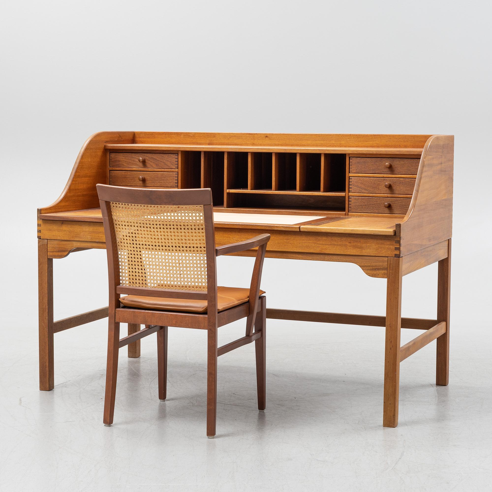 Andreas Hansen, sekretär samt karmstol, Hadsten Träindustri, Danmark, 1900-talets andra hälft.