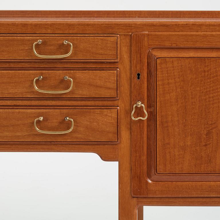 Nordiska Kompaniet, a "Middagsbo" sideboard, Sweden 1948.