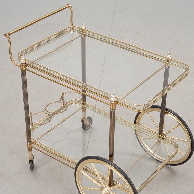 SERVERINGSVAGN, 1900-talets andra hälft.