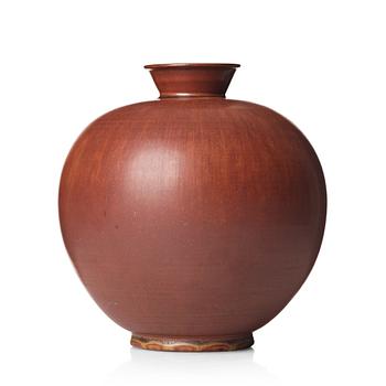 76. Erich & Ingrid Triller, a stoneware vase, Tobo, Uppland, Sweden.