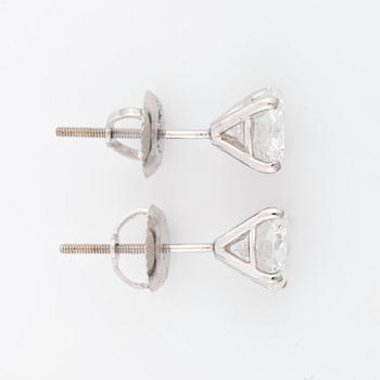 A pair of brilliant-cut diamond earrings. Total carat weight 2.04 cts. Quality D/IF according to certificate from IGL.