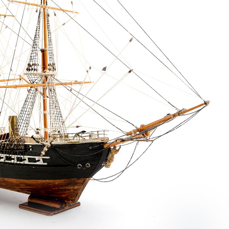 Fartygsmodell  1900-taltets första hälft.
