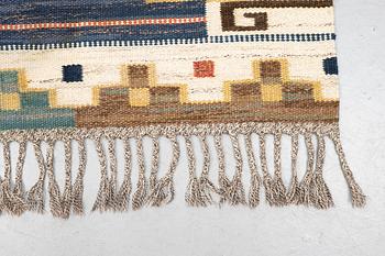 Märta Måås-Fjetterström, a carpet, "Blå heden", flat weave, ca 423 x 200 cm, signed AB MMF.