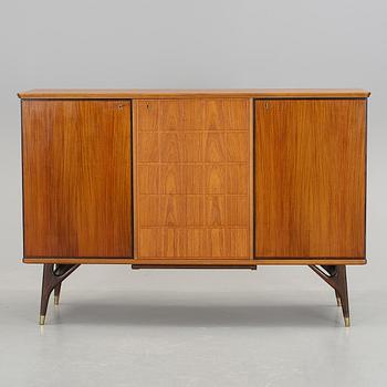 SIDEBOARD, AB Tabergsmöbler, Smålands Taberg, 1900-talets andra hälft.