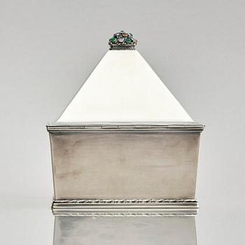 Sven-Arne Gillgren, a sterling silver box, GAB, Stockholm, Sweden 1948.