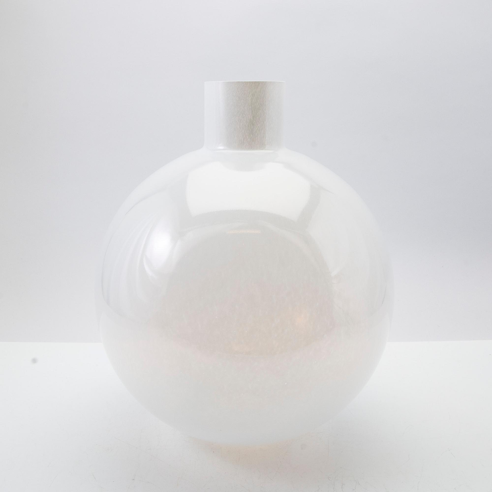 Carina Seth Andersson, vase, "Ball", Skruf.