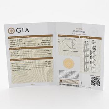 Örhängen, ett par, 18K vitguld med hjärtslipade diamanter, medföljande GIA dossier.