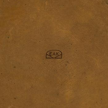 Medaljong, 14K guld, emalj, rosenslipad diamant.