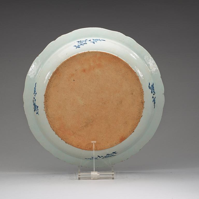 A pair of large blue and white serving dishes with strainers, Qing dynasty, Qianlong (1736-95).