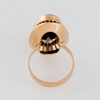 RING, rökkvarts, 14K guld. Korutuote, 1973.