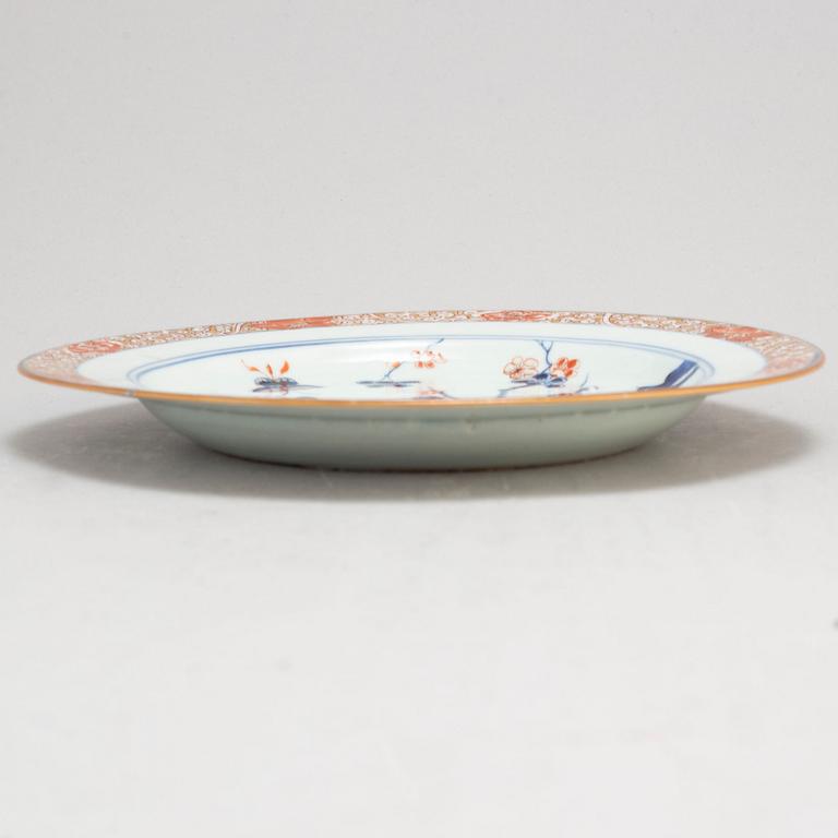 Six imari plates, Qing dynasty, Qianlong (1736-95).