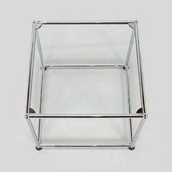 USM Haller, sidobord 2000-tal.