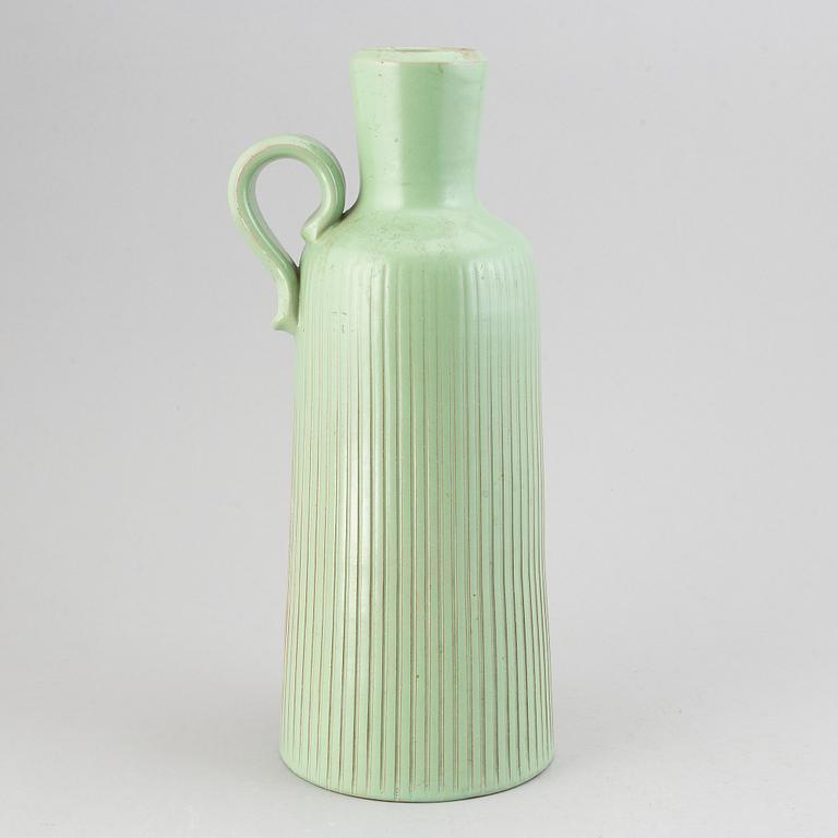 Anna-Lisa Thomson, stoneware vase.