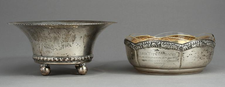 SKÅLAR, 4 st, silver, 1900-tal, bla Stockholm. Vikt ca 1046 gram.